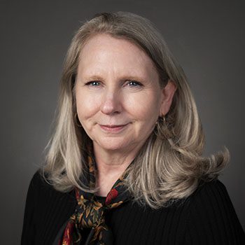 Martie Ross - Headshot